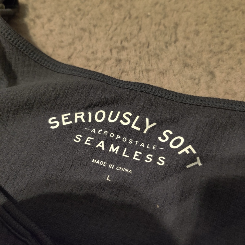 Aeropostale Seriously Soft Seamless Snap Henley Dark Gray Crop Top - Picture 3 of 6